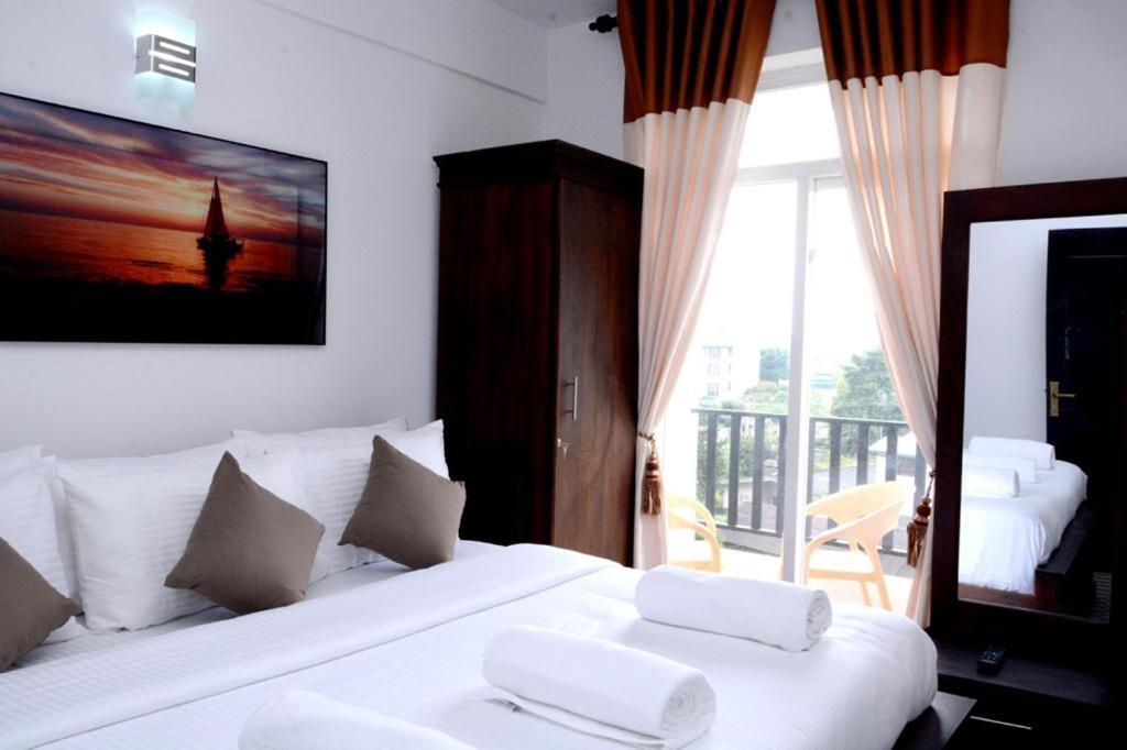 The Grand Royal Luxury Apartment Nuwara Eliya Esterno foto