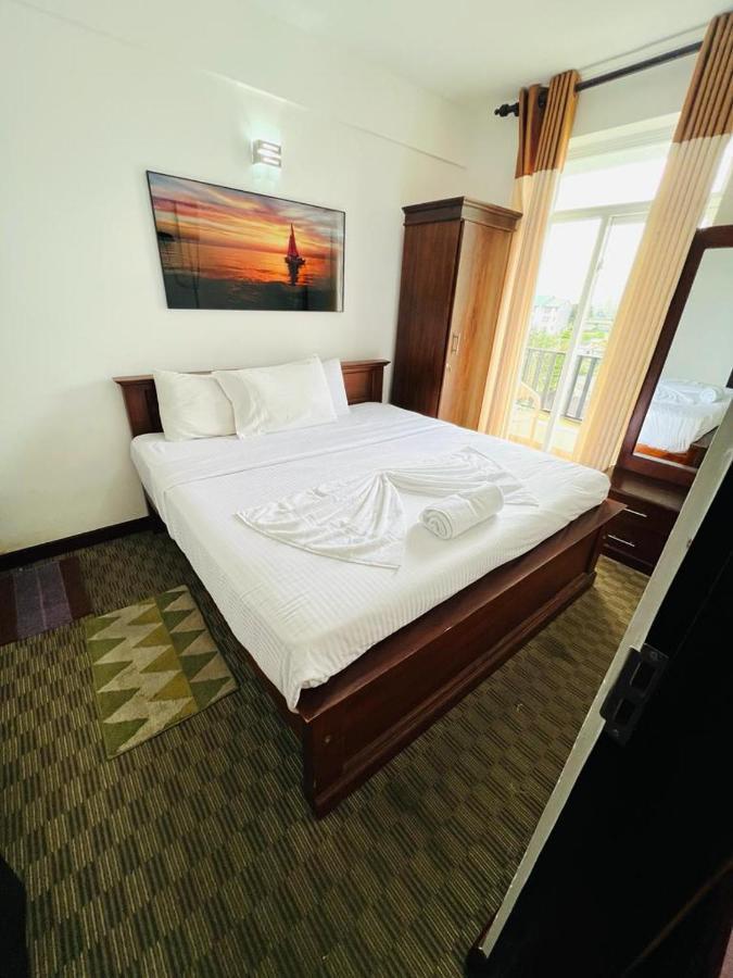 The Grand Royal Luxury Apartment Nuwara Eliya Esterno foto